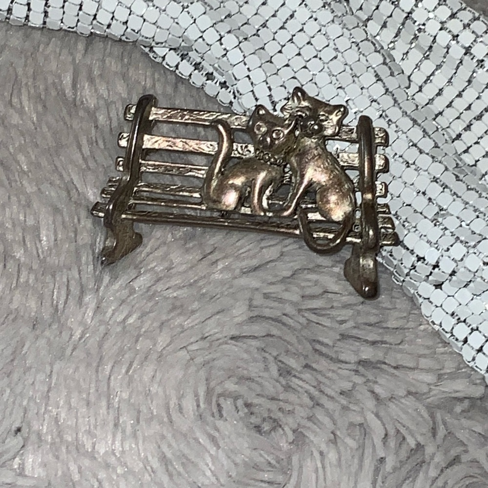 3$🤩Silver Cat Brooch